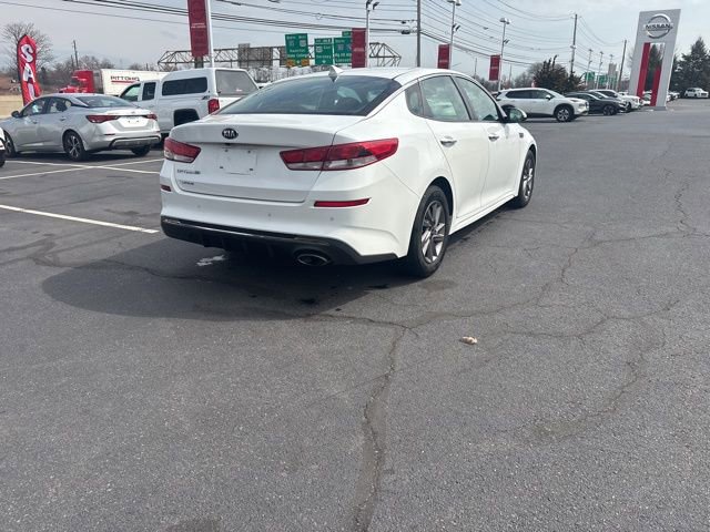 Used 2020 Kia Optima LX image 14