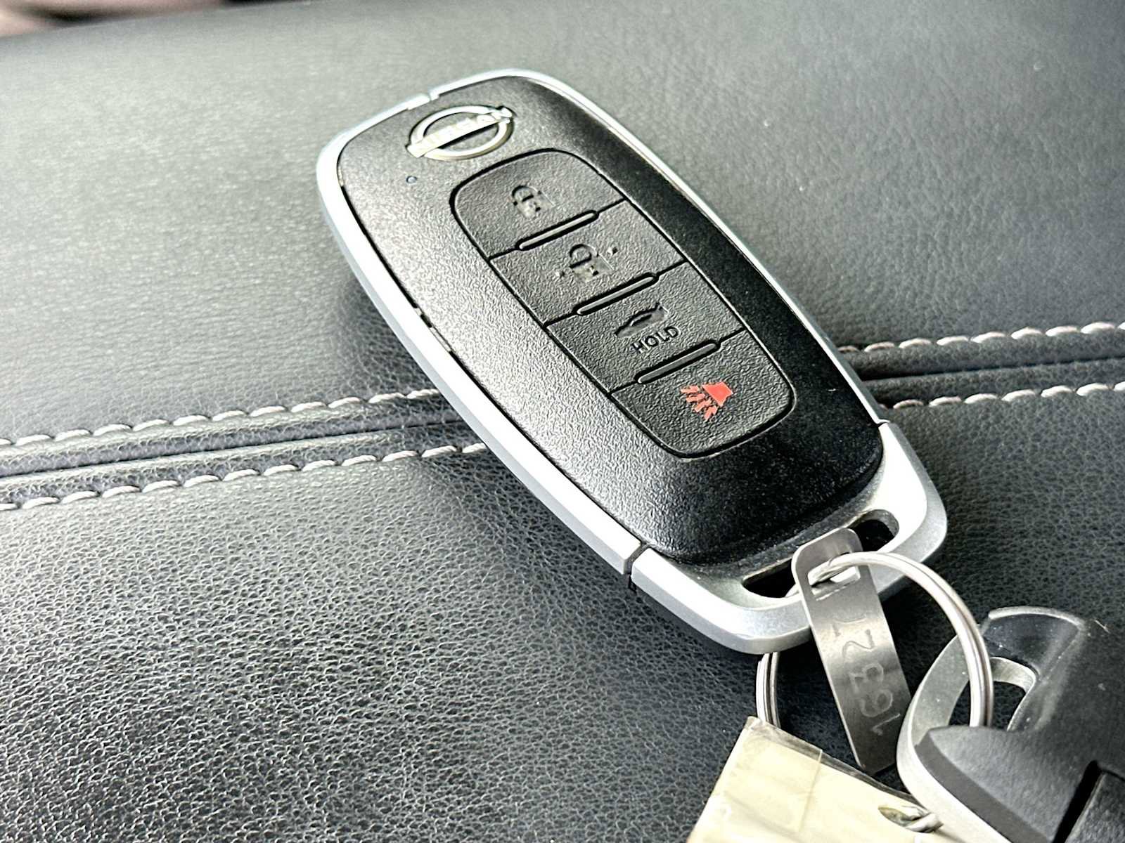 Used 2025 Nissan Sentra SV image 29