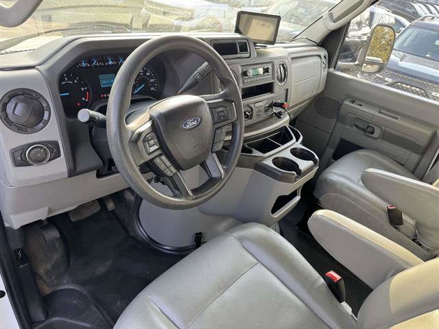 Used 2022 Ford E-450 and Econoline 450 Super Duty w/ Power Windows & Locks Group image 7