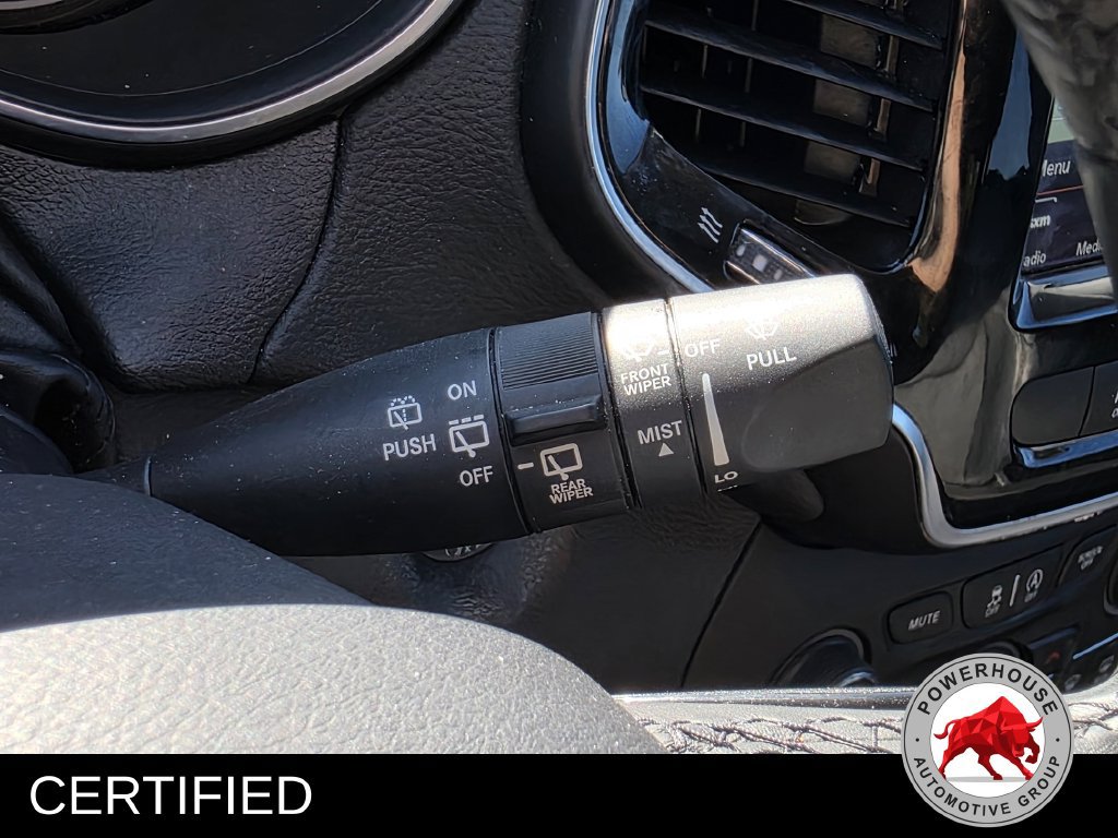 Used 2019 Jeep Cherokee Limited FWD image 33