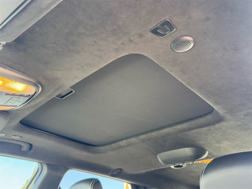 Used 2024 Dodge Durango SRT image 13