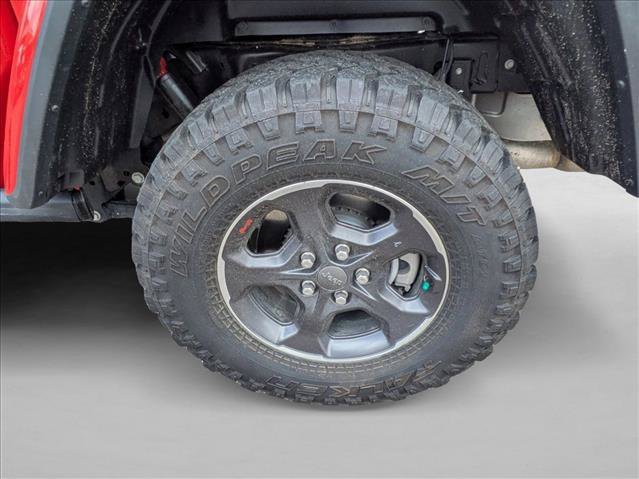 Used 2023 Jeep Gladiator Rubicon w/ LED Lighting Group AWD/4WD image 9