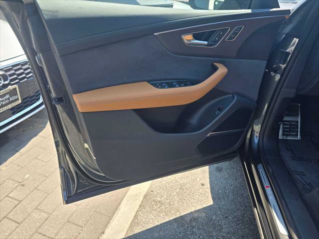 New 2025 Audi RS Q8 performance image 23