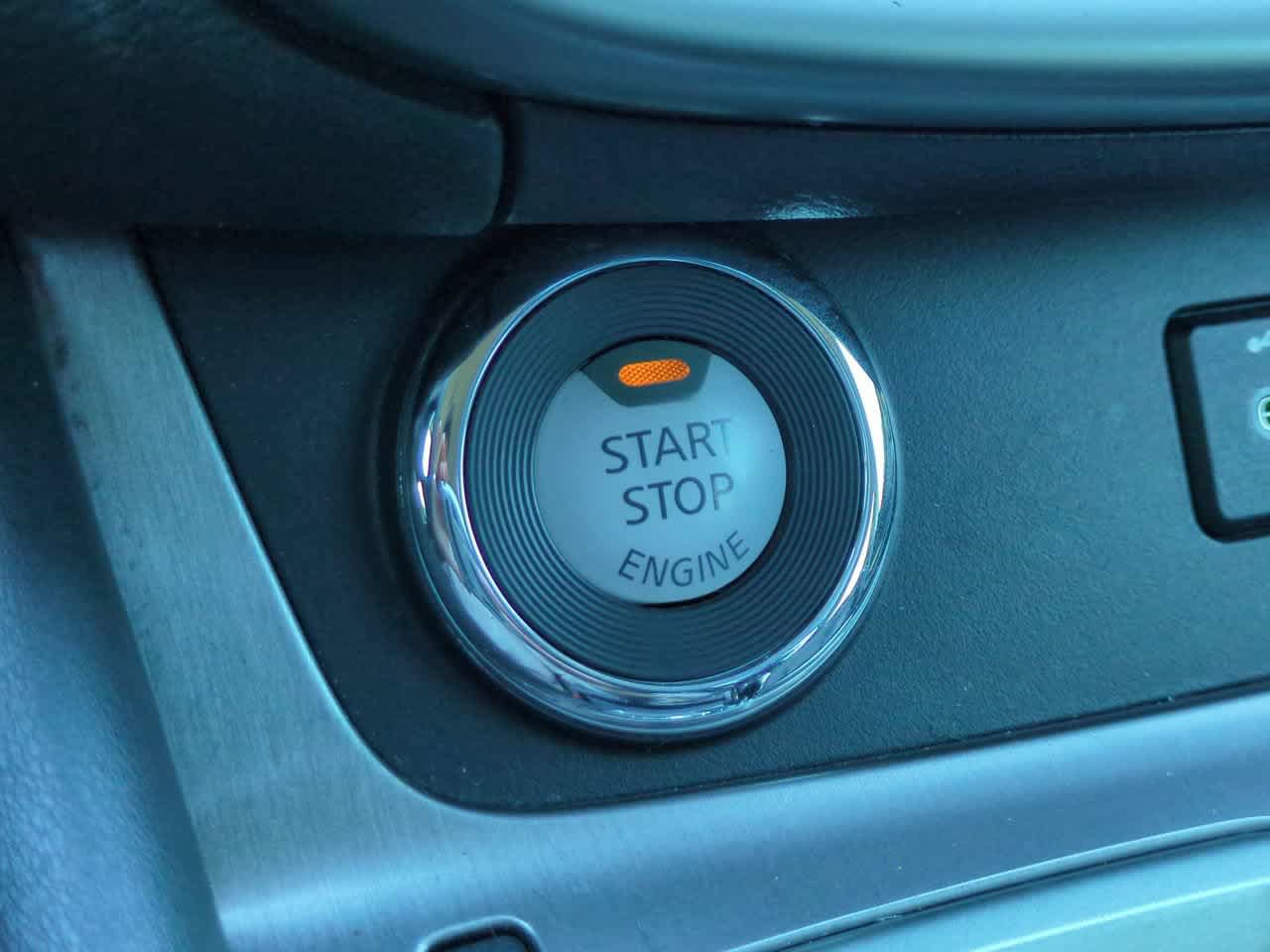 Used 2024 Nissan Murano SL FWD image 28