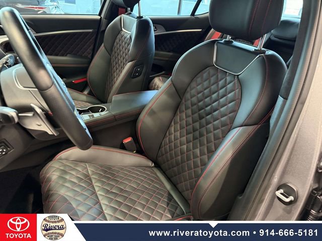 Used 2023 Genesis G70 3.3T w/ Sport Prestige Package AWD/4WD image 15