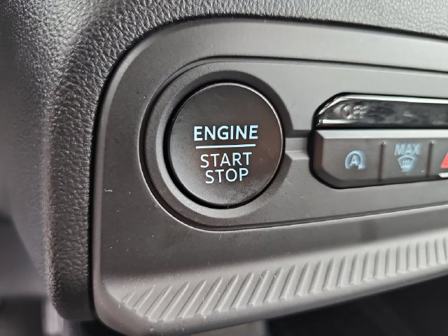 Certified 2025 Ford Bronco Sport Free Wheeling w/ Convenience Package AWD/4WD image 29