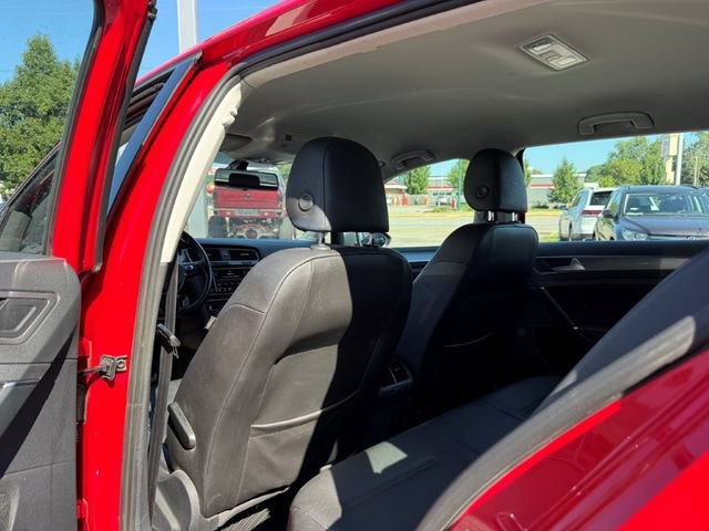 Used 2019 Volkswagen Golf Alltrack S AWD/4WD image 16