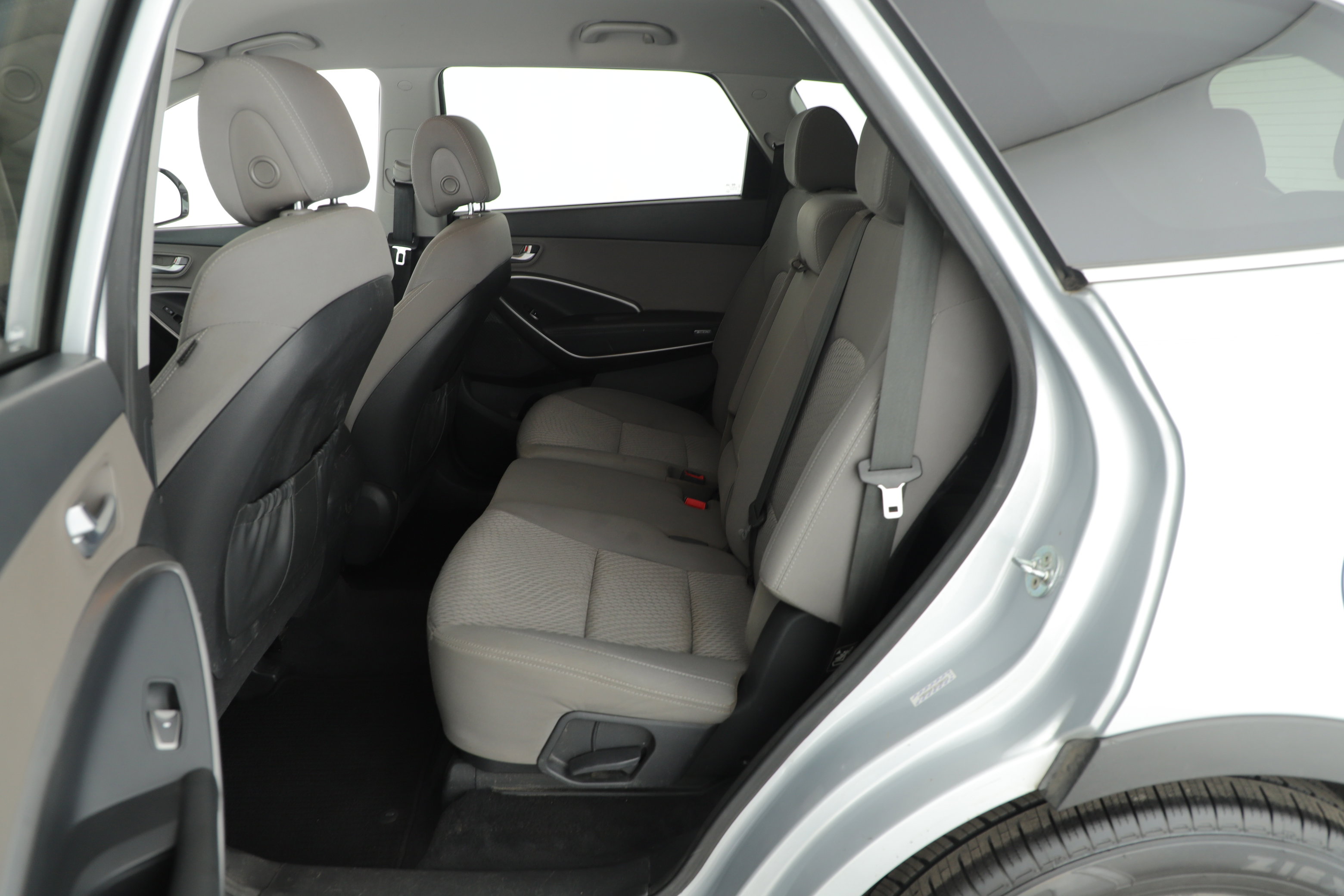 Used 2019 Hyundai Santa Fe XL SE image 7