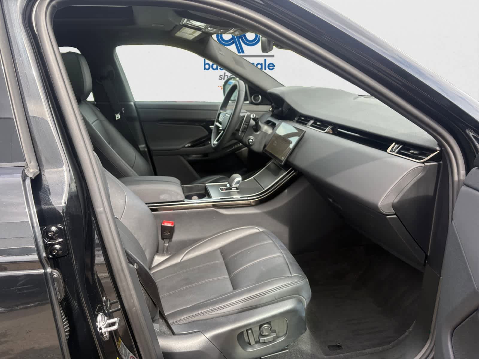 Used 2024 Land Rover Range Rover Evoque Dynamic SE image 18
