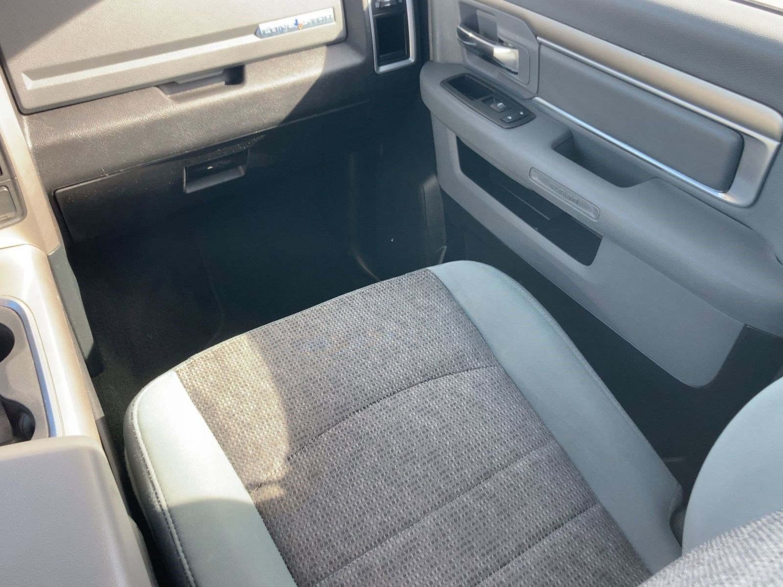 Used 2017 RAM 1500 Lone Star image 31