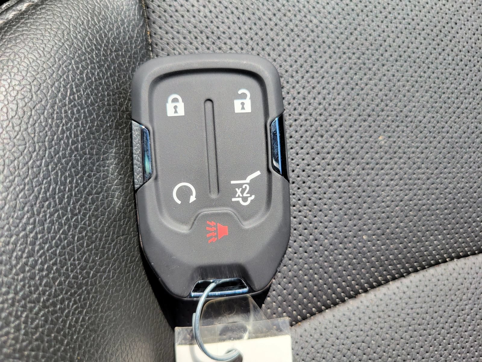 Used 2023 GMC Terrain SLT w/ LPO, Floor Liner Package AWD/4WD image 24