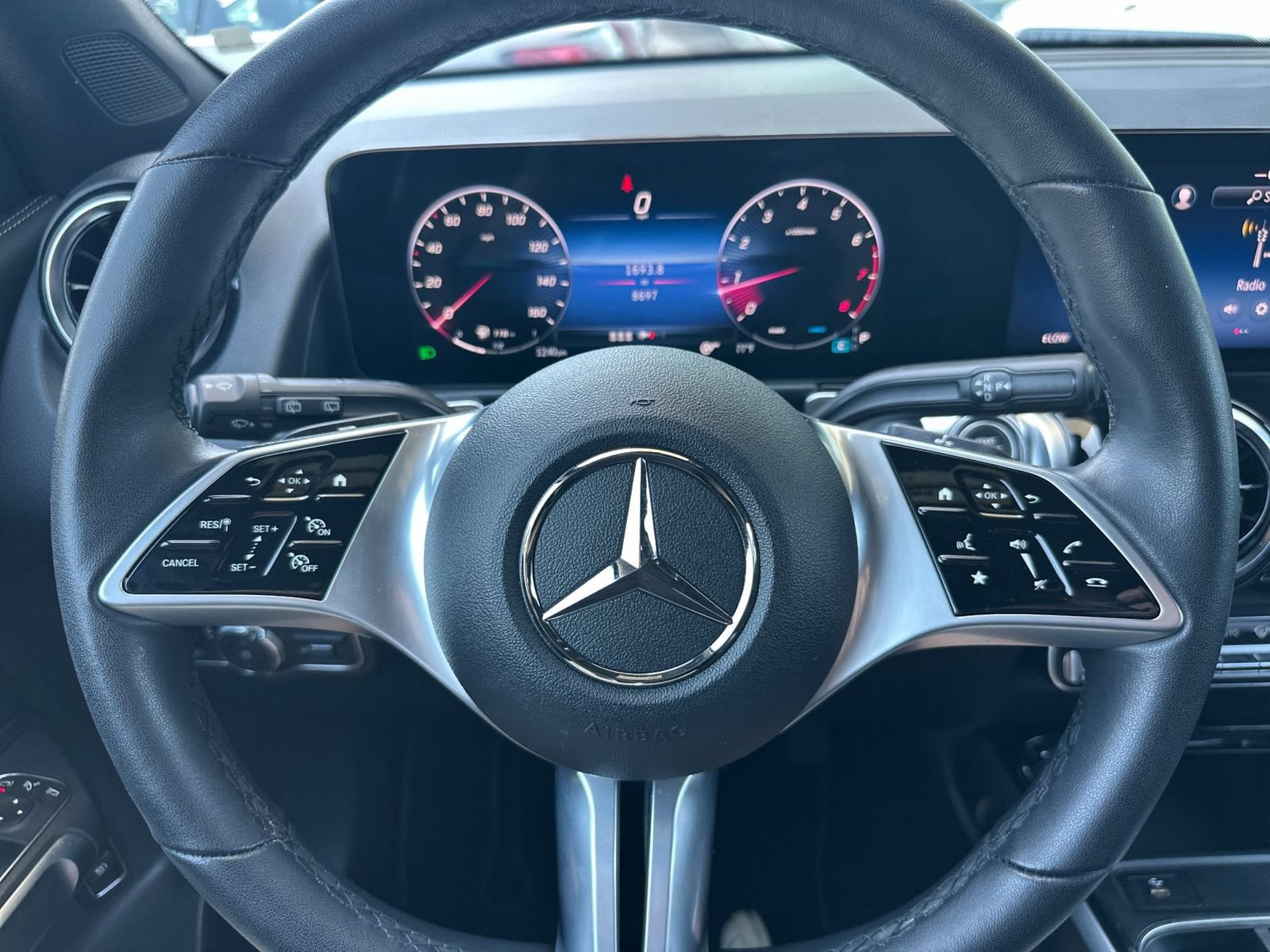 Certified 2026 Mercedes-Benz GLB 250 image 25