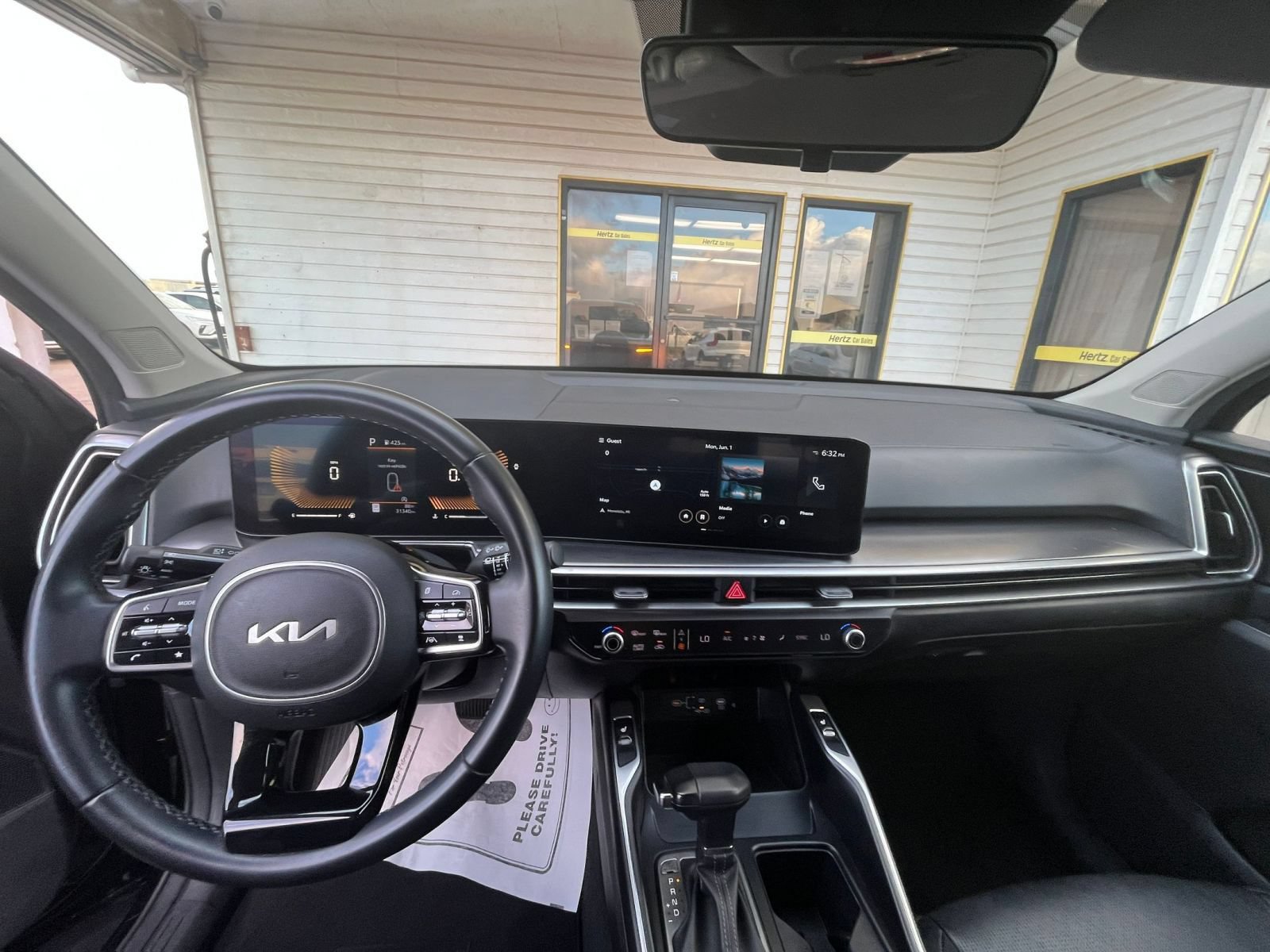 Used 2024 Kia Sorento S FWD image 34