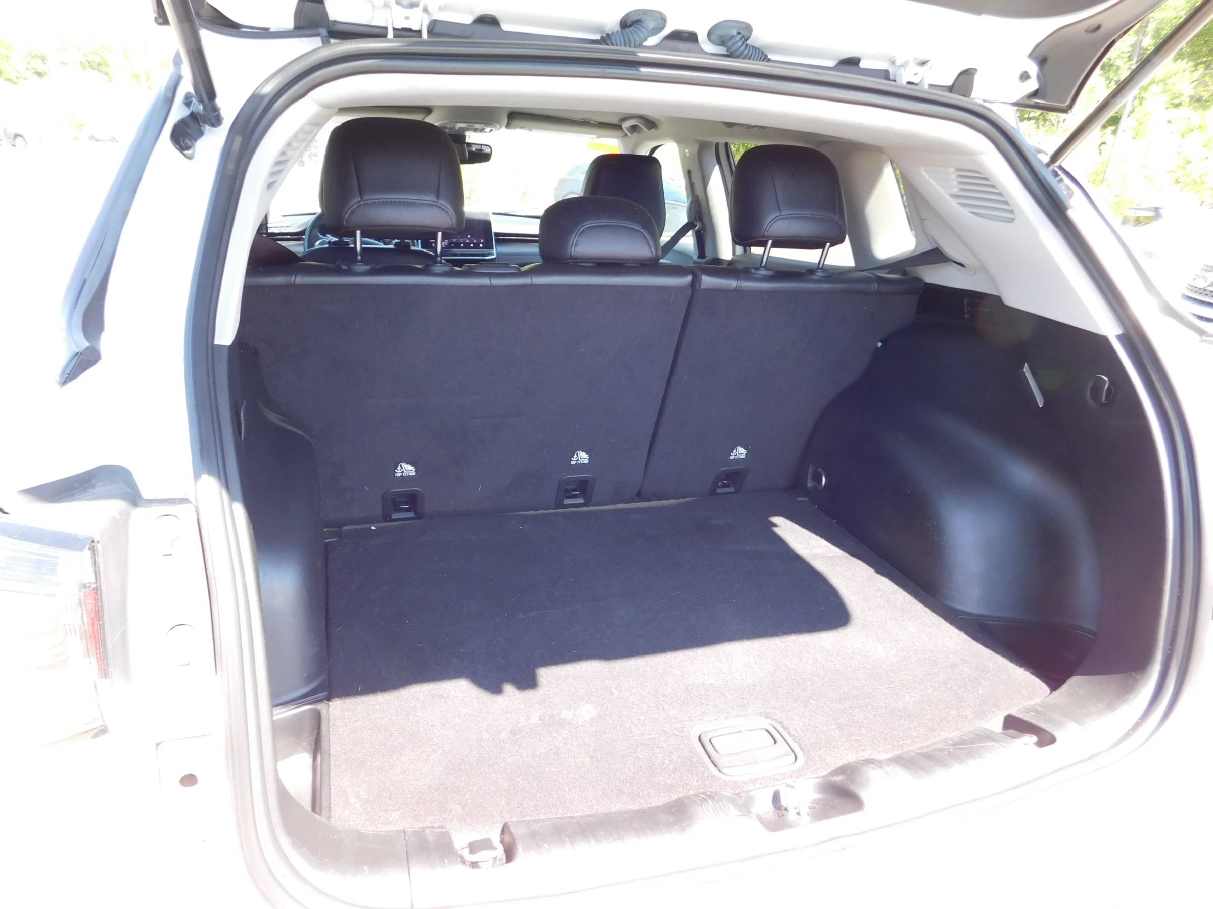 Used 2022 Jeep Compass Trailhawk AWD/4WD image 7