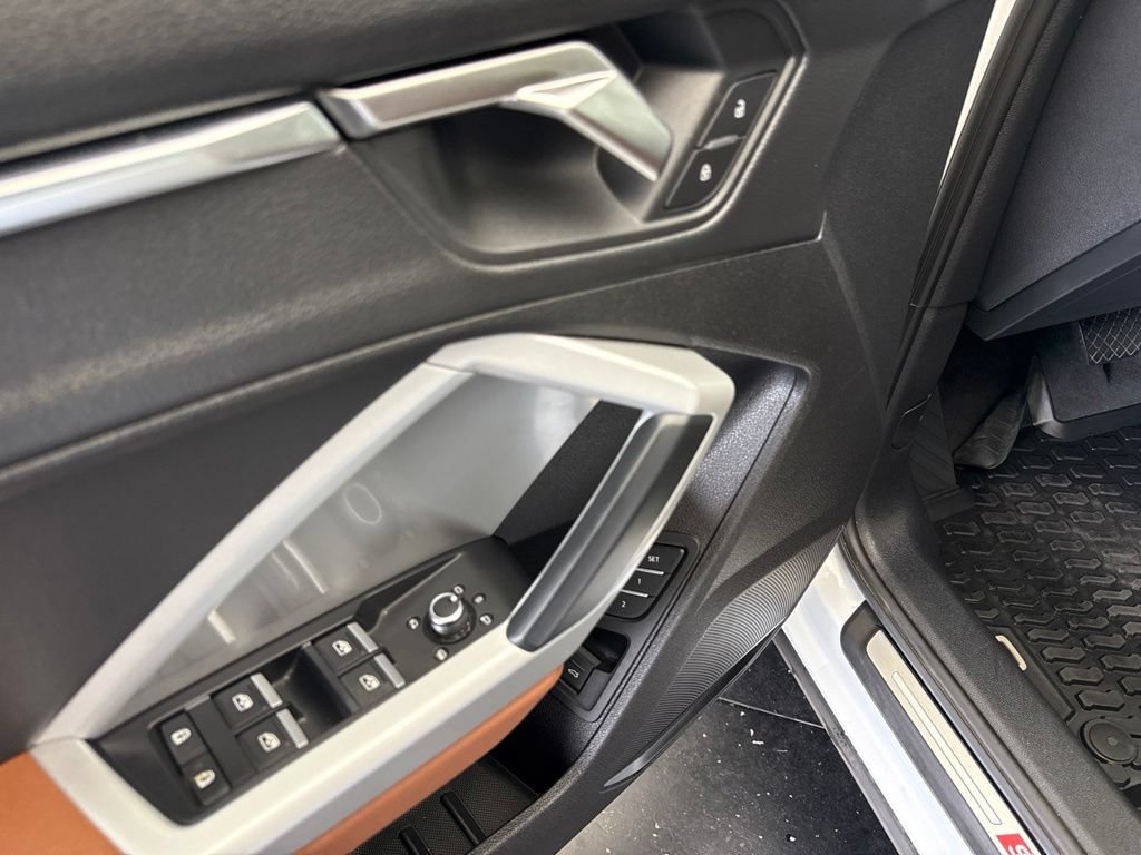 Certified 2024 Audi Q3 2.0T Premium Plus AWD/4WD image 19
