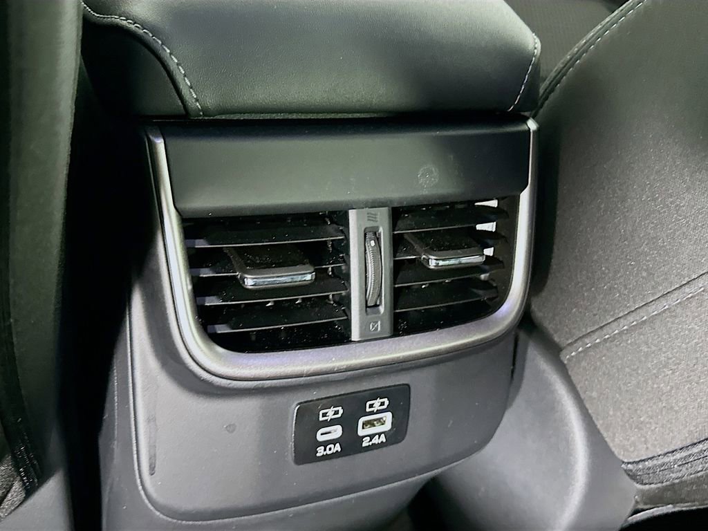 Certified 2025 Subaru Outback Premium w/ Popular Package #1A image 32