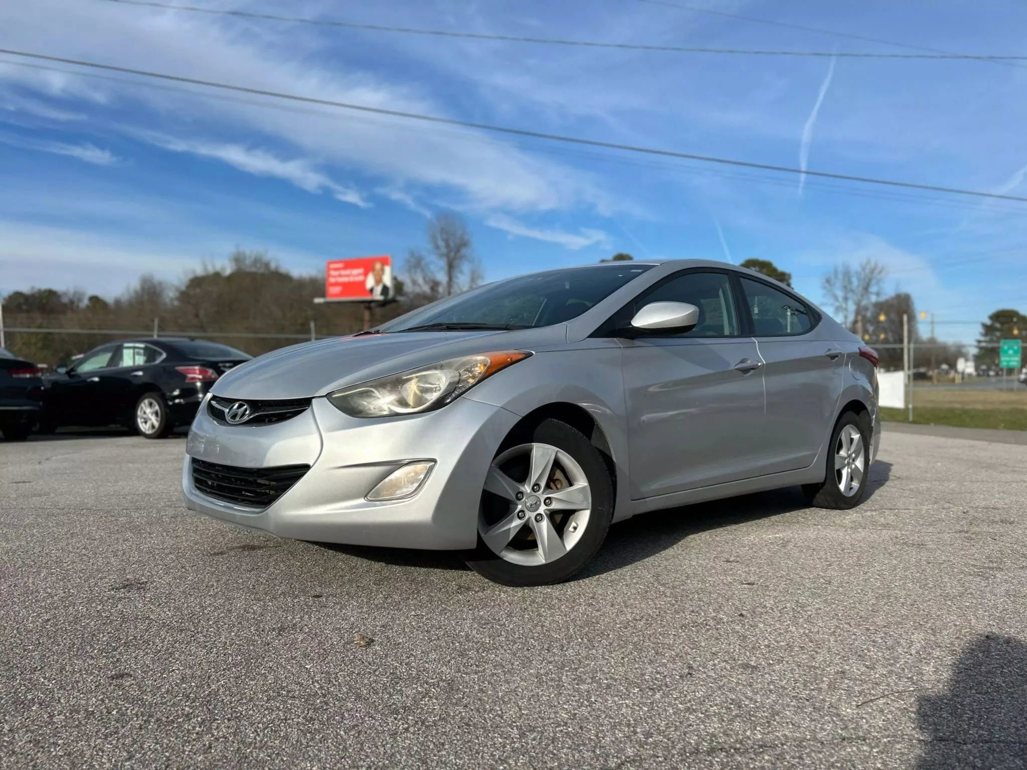 Used 2012 Hyundai Elantra GLS w/ Preferred Pkg 3 image 3