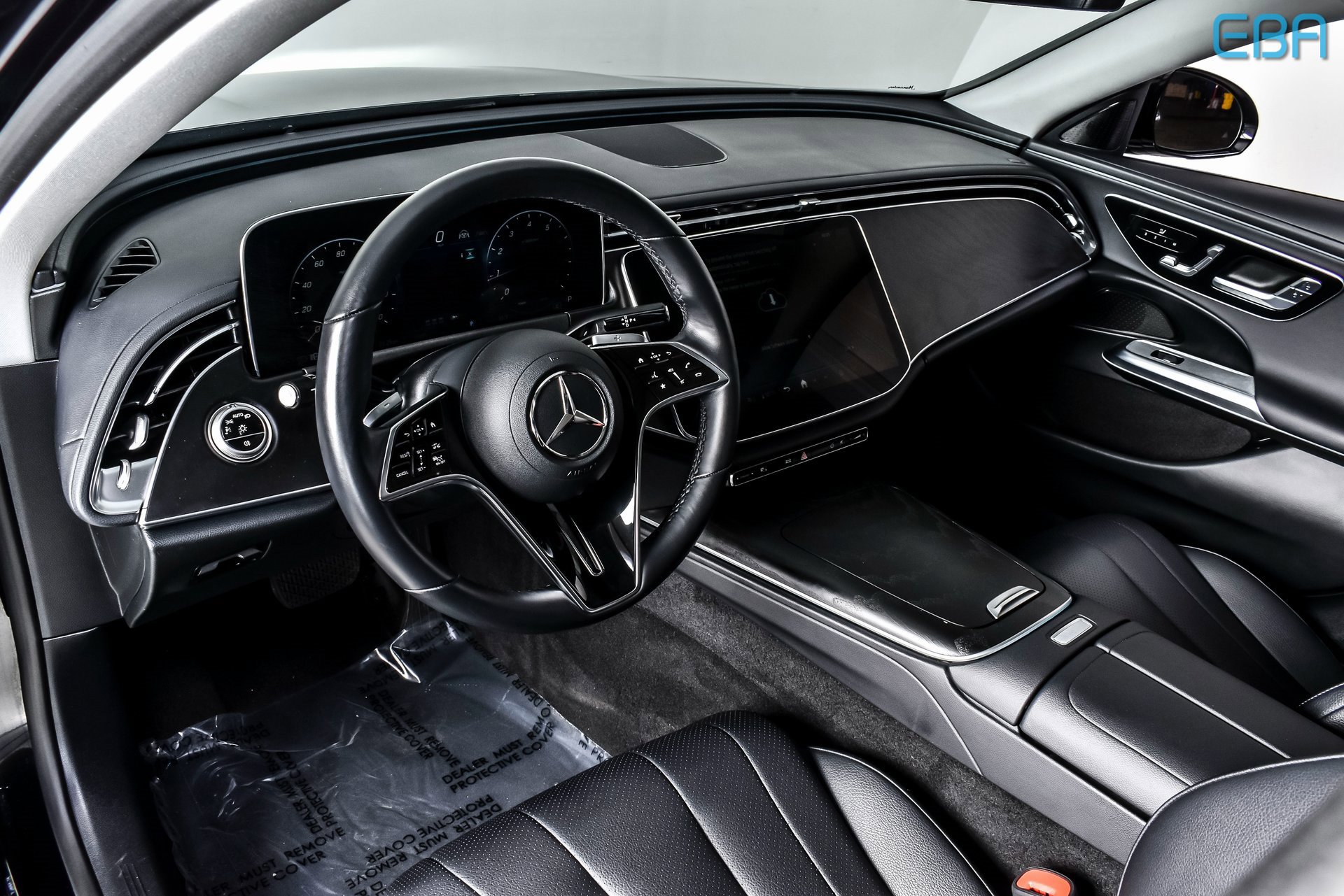 Used 2025 Mercedes-Benz E 350 4MATIC Sedan image 17