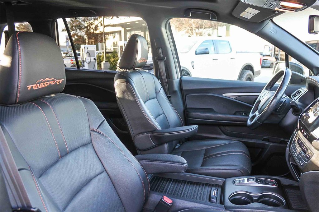 Used 2023 Honda Passport TrailSport image 21