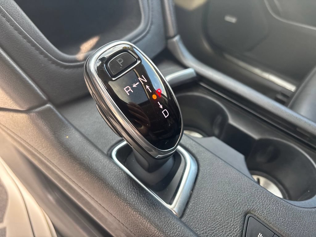 Used 2018 Cadillac XT5 Luxury w/ Driver Awareness Package AWD/4WD image 31