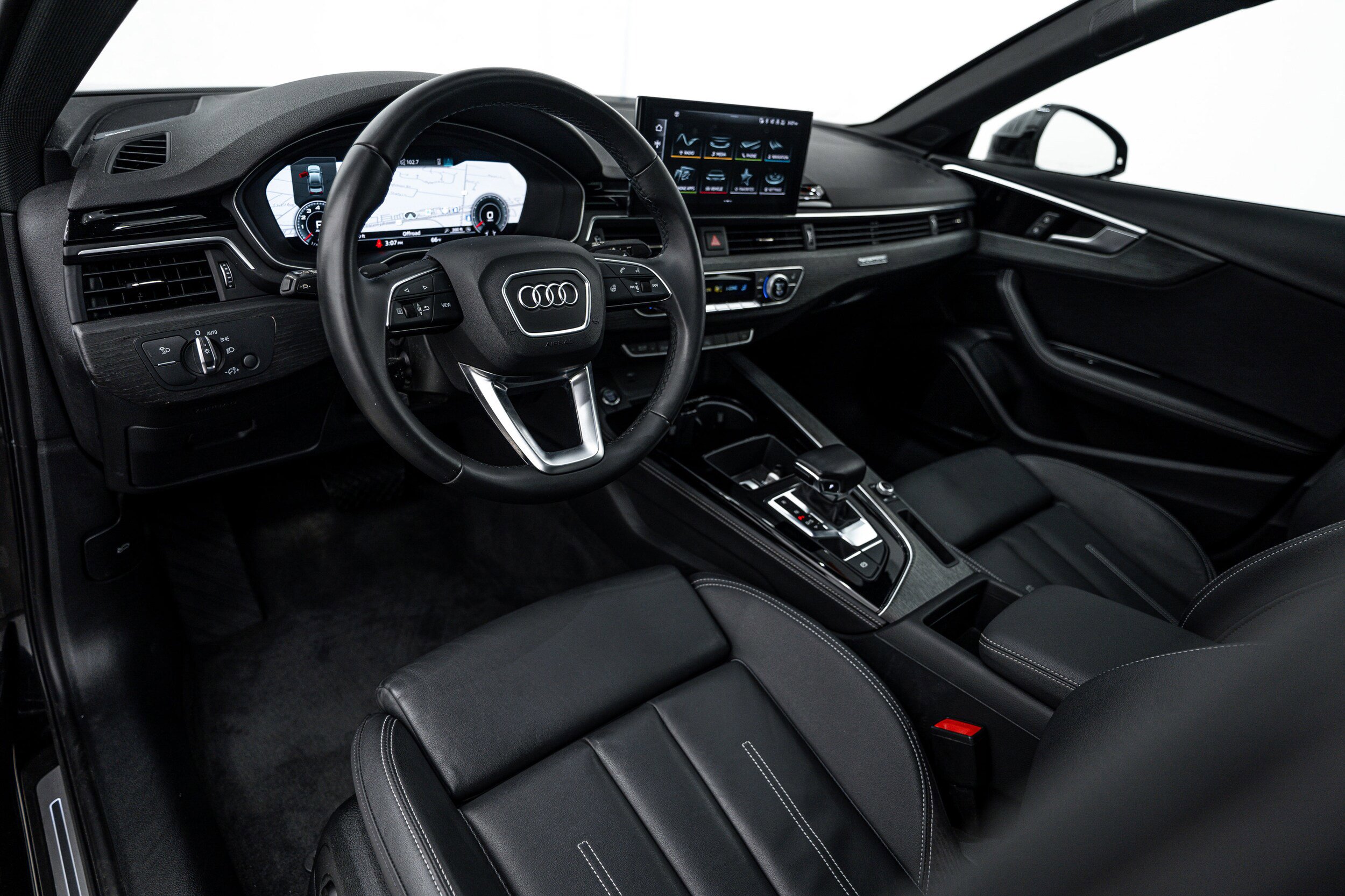Used 2022 Audi A4 2.0T Premium Plus w/ Premium Plus Package image 11