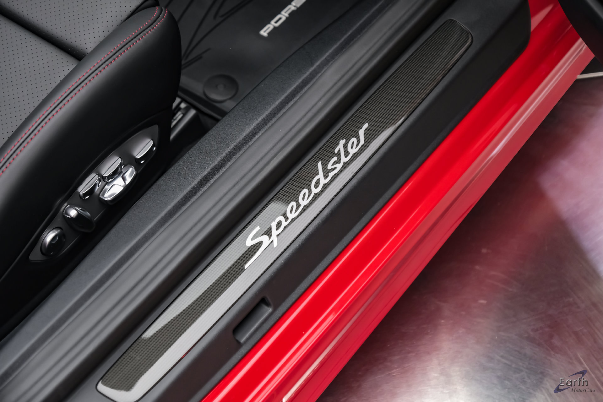 Used 2019 Porsche 911 Speedster RWD image 65