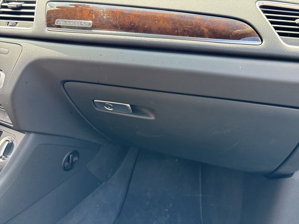 Used 2015 Audi Q3 2.0T Prestige w/ Prestige Package AWD/4WD image 46