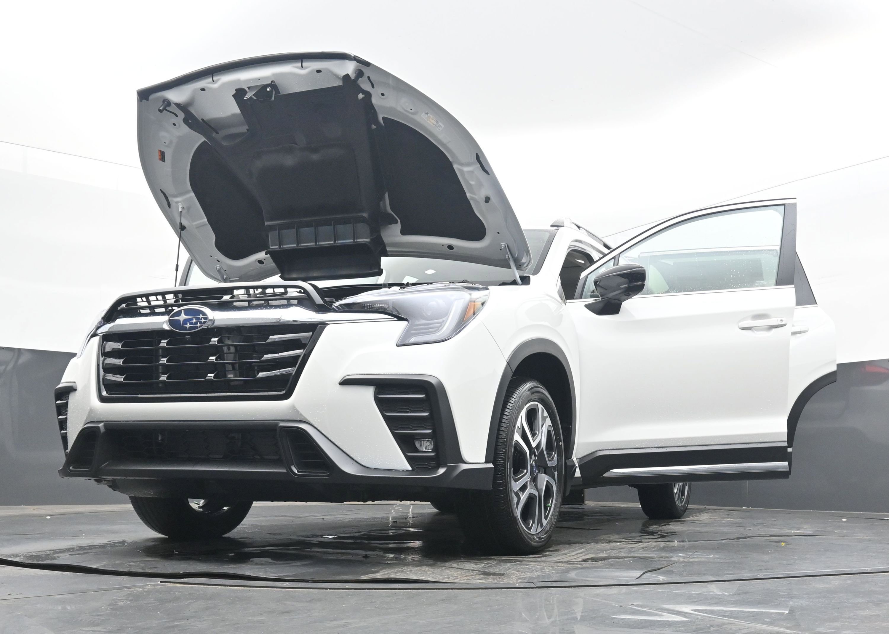 New 2025 Subaru Ascent Limited image 42