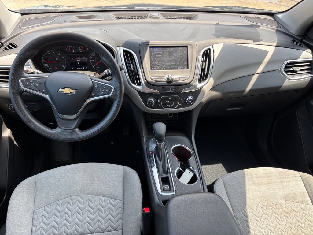 Used 2022 Chevrolet Equinox LS FWD image 11