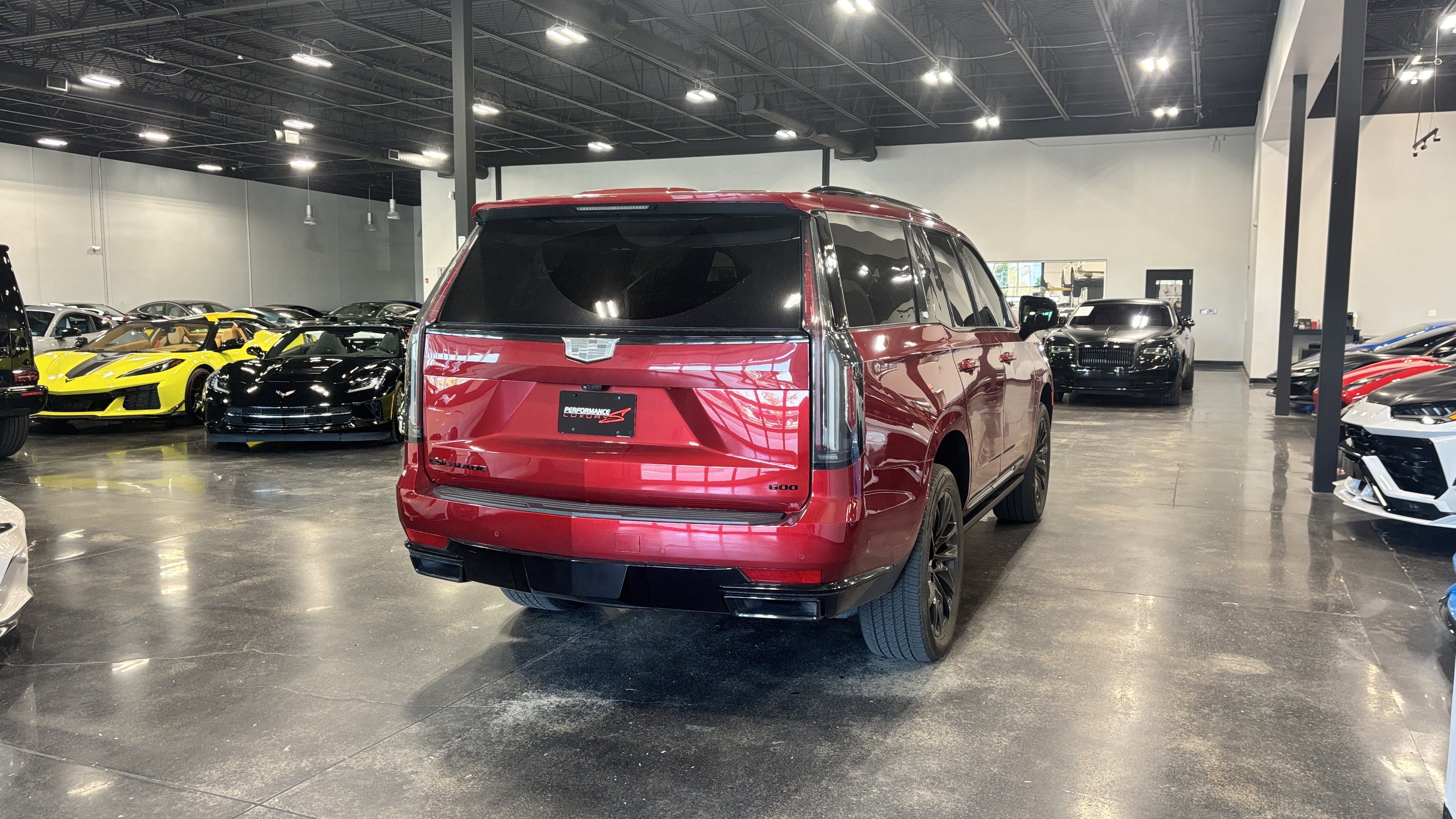Used 2023 Cadillac Escalade Sport w/ LPO, ONYX Package AWD/4WD image 3
