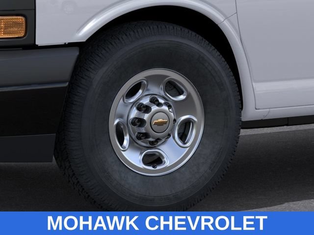 New 2026 Chevrolet Express 3500 LS RWD image 9