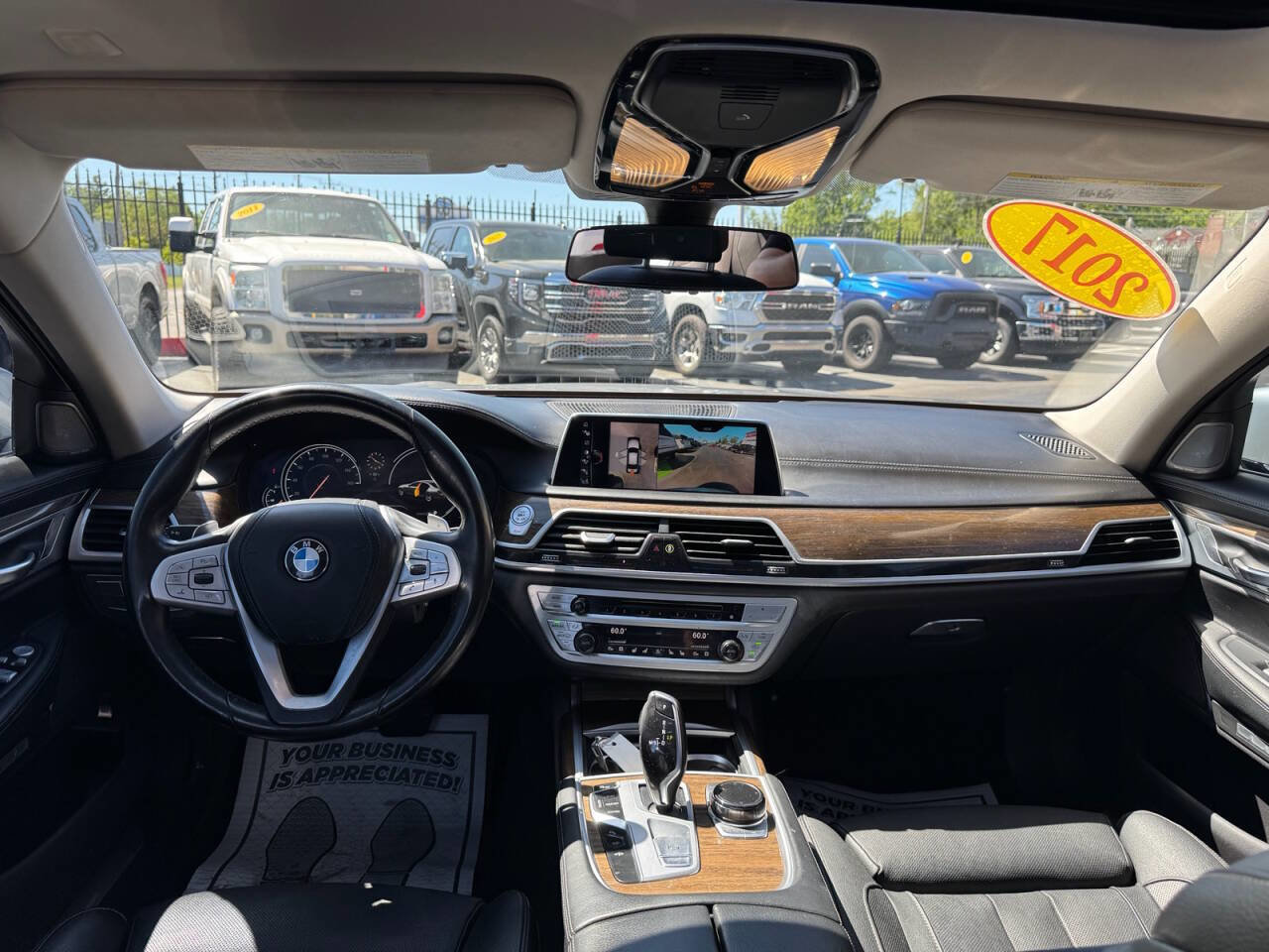 Used 2017 BMW 740i RWD image 11