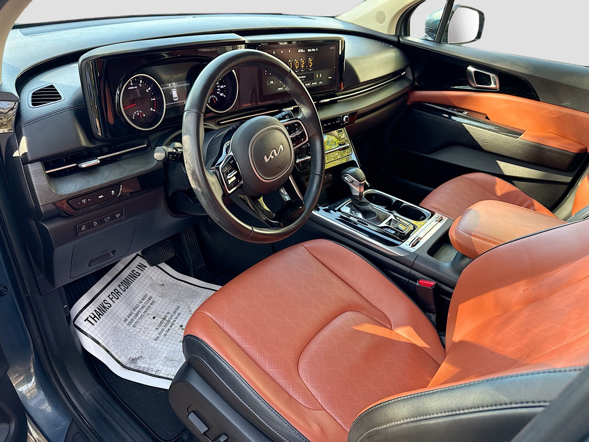 Used 2022 Kia Carnival SX FWD image 28