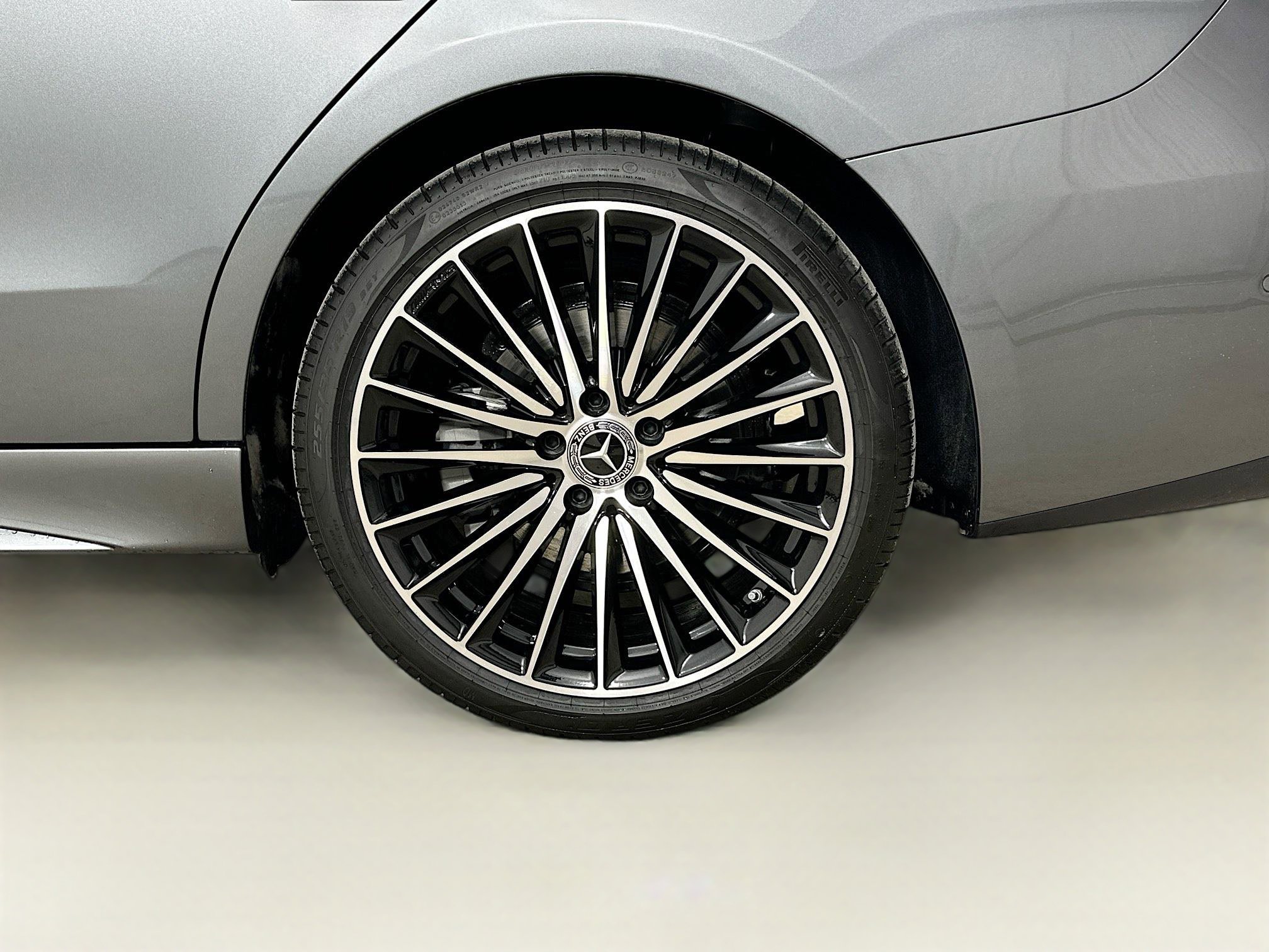 Certified 2025 Mercedes-Benz C 300 4MATIC Sedan image 39