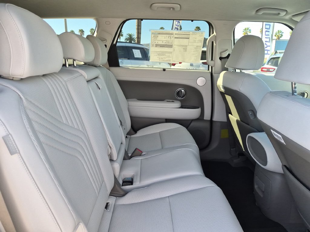 New 2026 Hyundai Palisade SEL FWD image 30
