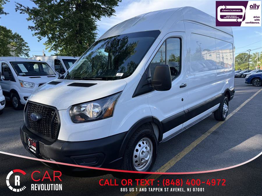 Used 2025 Ford Transit 250 148 High Roof AWD image 3