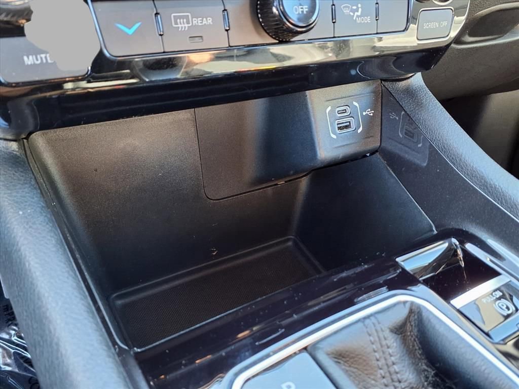 Certified 2024 Jeep Compass Latitude image 8