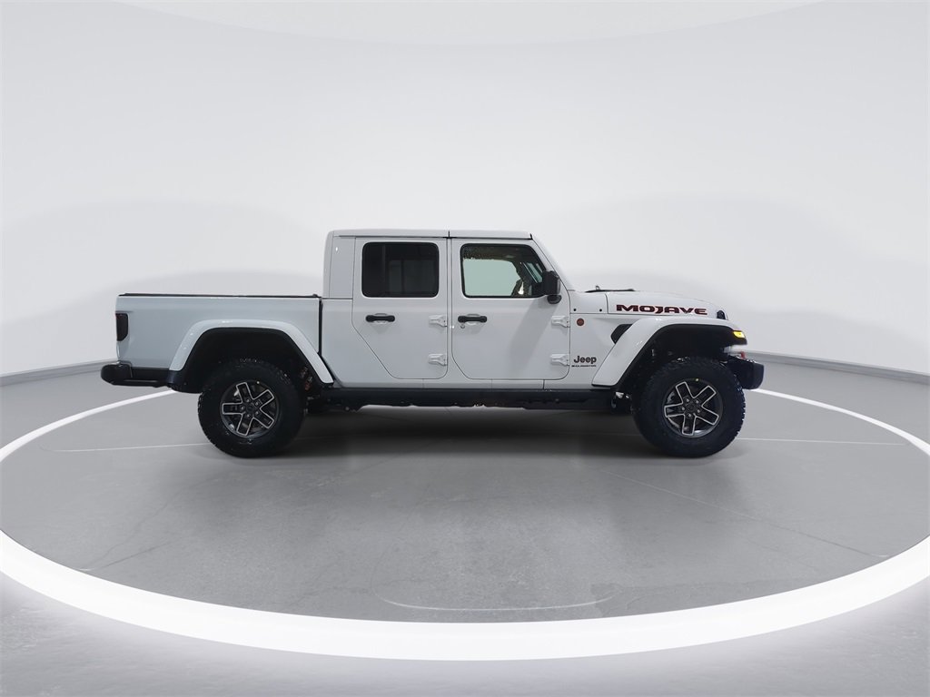 New 2026 Jeep Gladiator Mojave image 9
