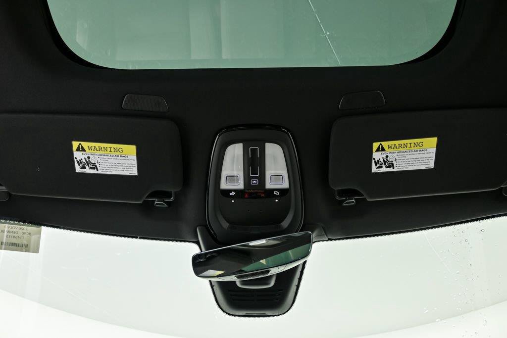 Used 2026 Volvo XC90 B6 Plus w/ Protection Package Premier AWD/4WD image 21