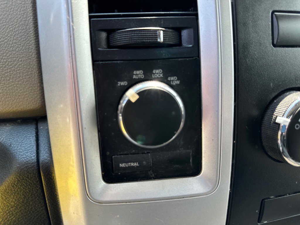 Used 2011 RAM 1500 Big Horn AWD/4WD image 32