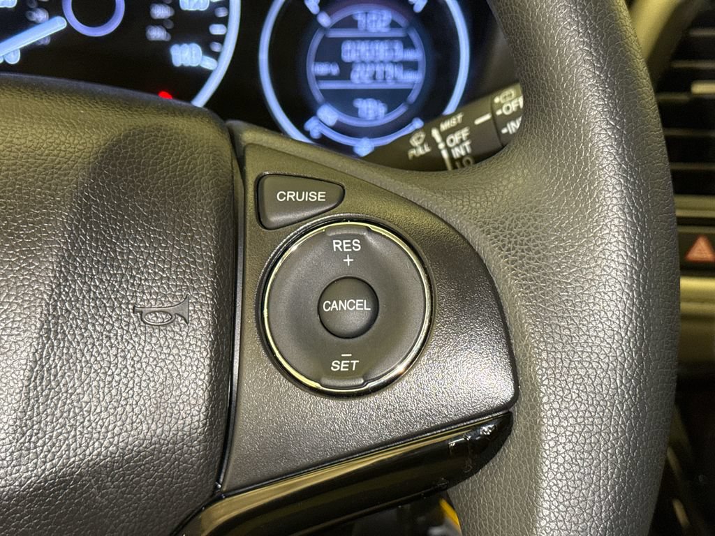 Certified 2022 Honda HR-V LX image 28