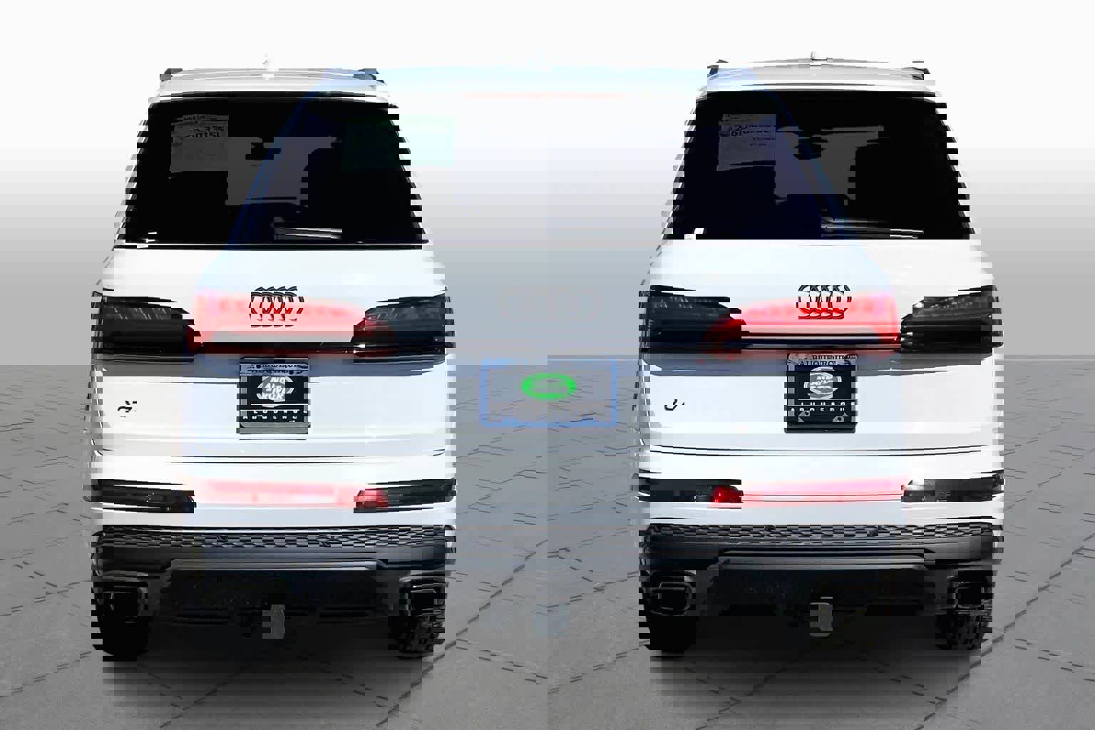 Used 2025 Audi Q7 3.0T Prestige image 5