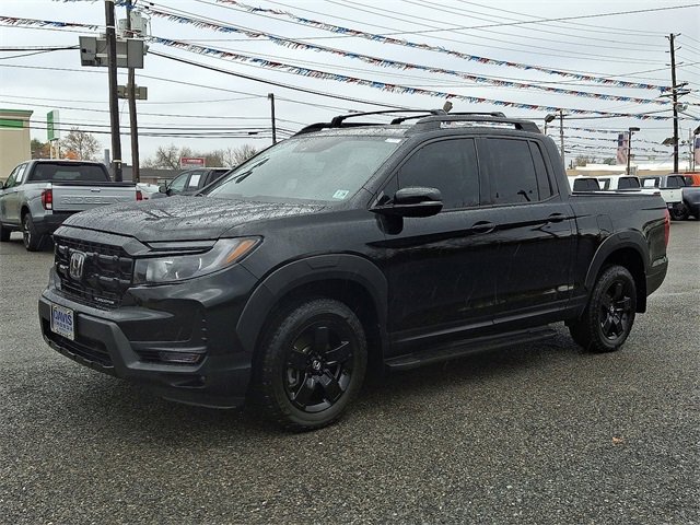 Certified 2024 Honda Ridgeline Black Edition image 3