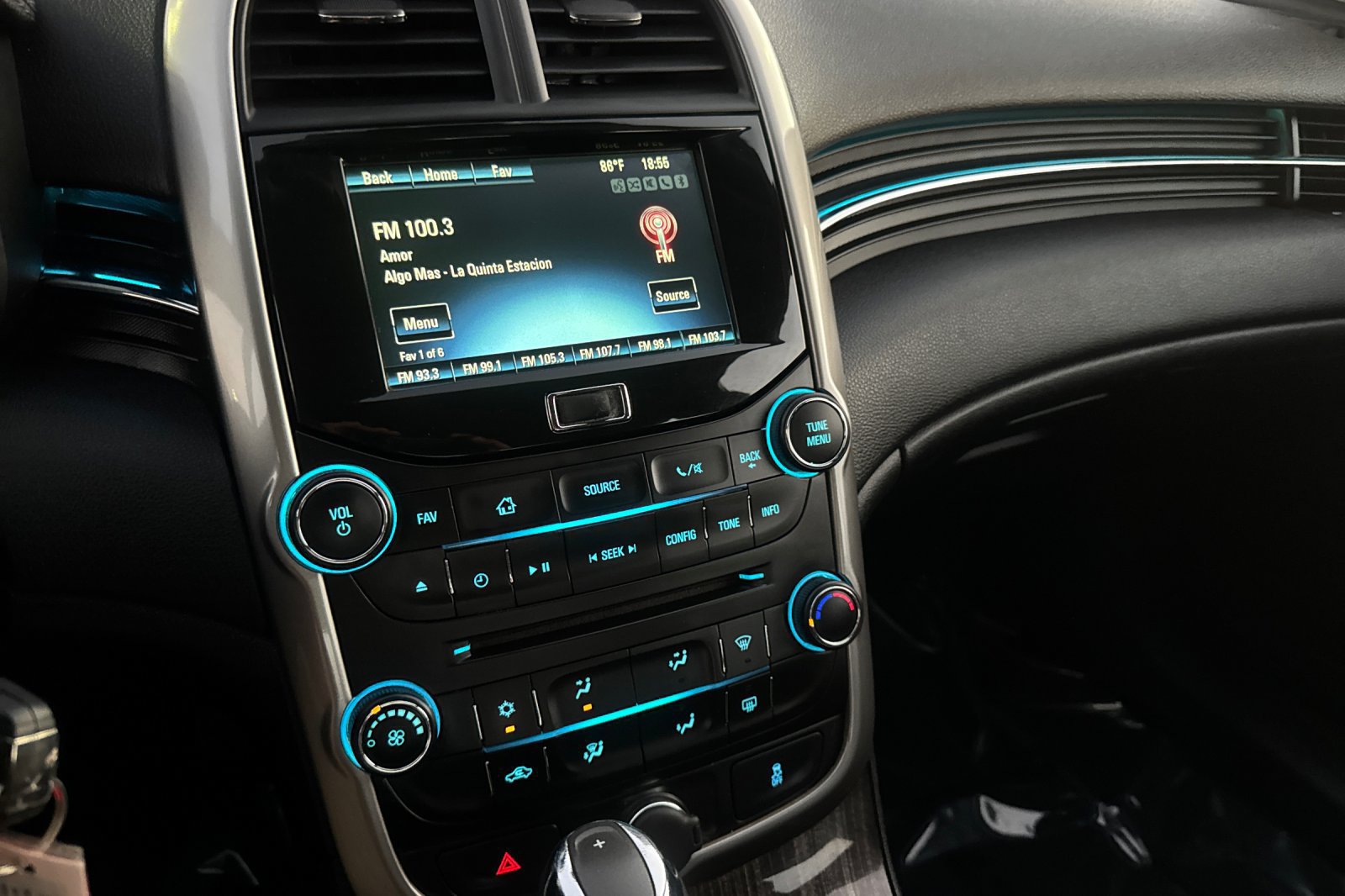 Used 2016 Chevrolet Malibu LT w/ Power Convenience Package FWD image 28