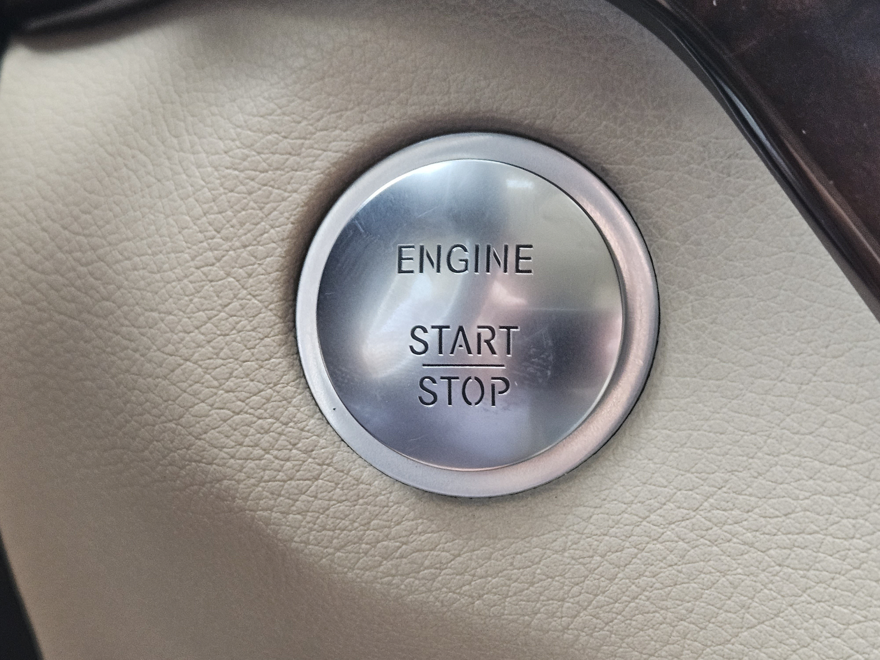 Used 2019 Mercedes-Benz GLS 450 4MATIC image 17