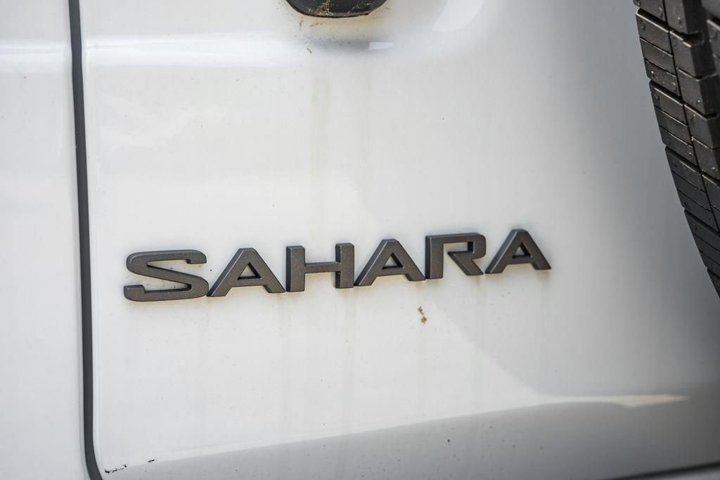 New 2025 Jeep Wrangler Sahara w/ Technology Group image 8