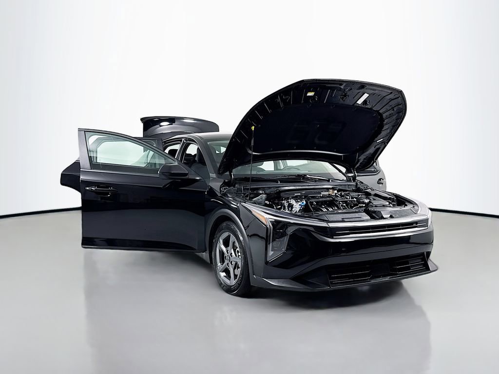 Used 2025 Kia K4 LXS image 20