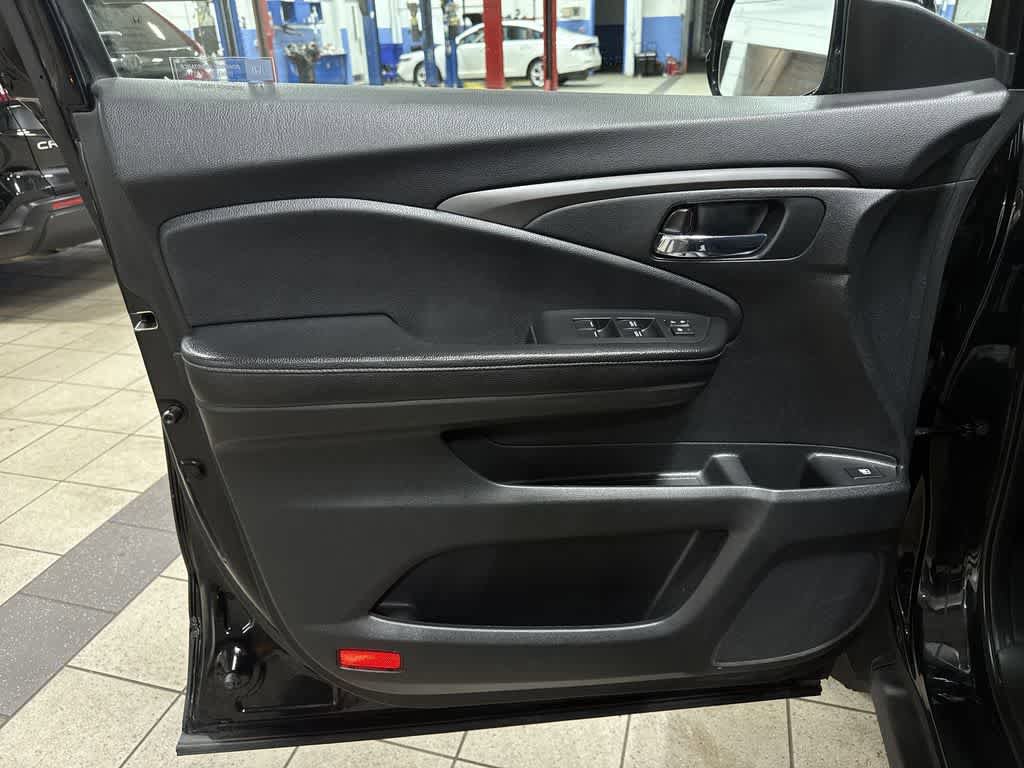 Used 2017 Honda Ridgeline Sport image 27