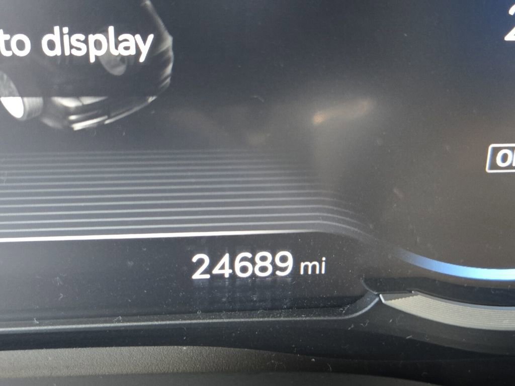 Used 2024 Genesis GV80 3.5T AWD/4WD image 26