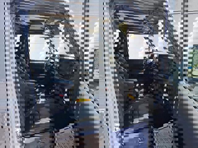 New 2025 Jeep Wrangler Unlimited Rubicon 392 image 32